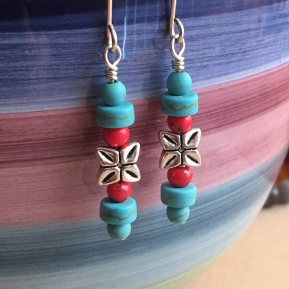 Jewelry - Turquoise Tibetan Silver Flower .925 Earnings